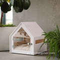 Praktische Einfachheit Innenräume mit großem Leinwand Massivholz Wohnzimmer Balkon Holzkatze Haustier abtrennbares Haus